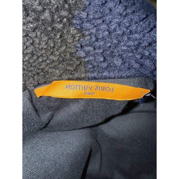 Louis Vuitton Checkered Navy & Black Sherpa Jacket Mens Full-Zip Embroidered Log - Picture 8 of 14